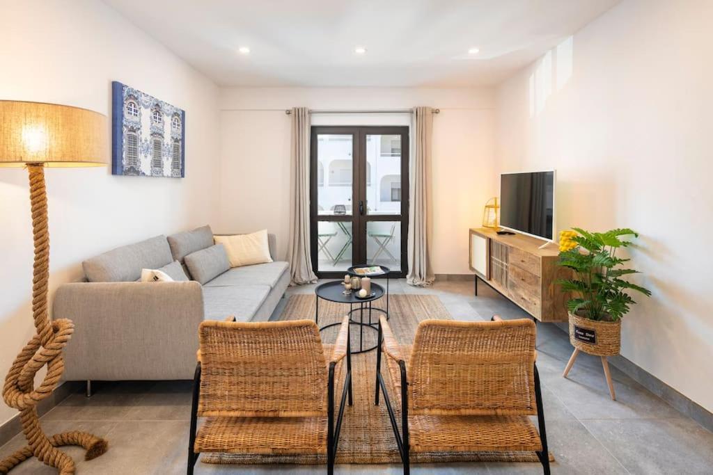 Apartment Casa Farol In Carvoeiro Centre